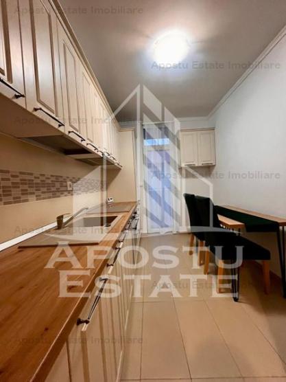 Apartament cu 2 camere, decomandat, loc de parcare, in City of Mara