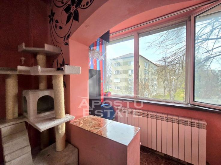 Apartament cu 2 camere, etaj intermediar, zona Dacia