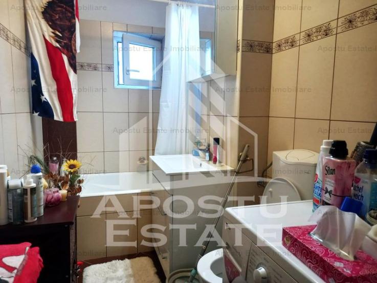 Apartament cu 2 camere, de vanzare, in Micalaca, Arad.