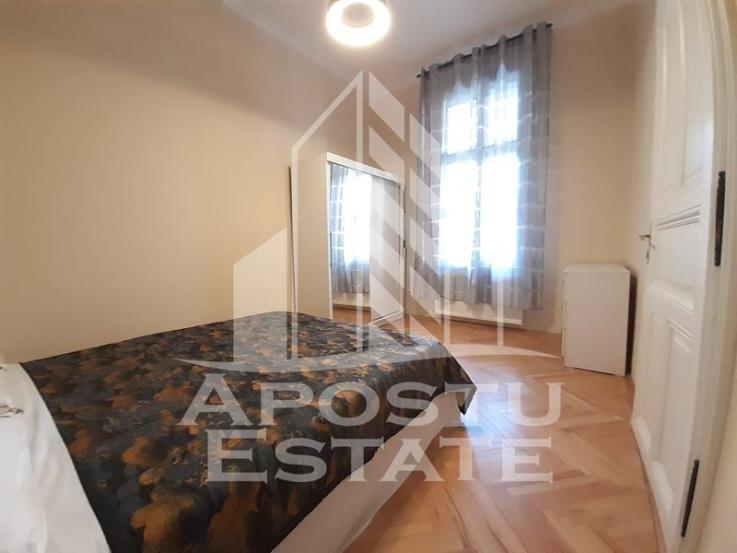 Apartament 3 camere, centrala proprie, 3 aparate Aer C., Zona Garii