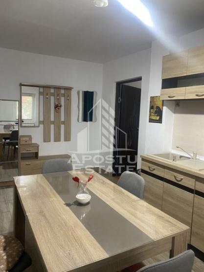 Apartament cu 2 camere ,etaj 4,Zona Spitalul Județean