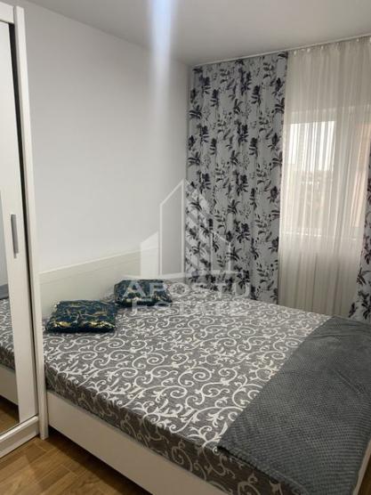 Apartament cu 2 camere ,etaj 4,Zona Spitalul Județean