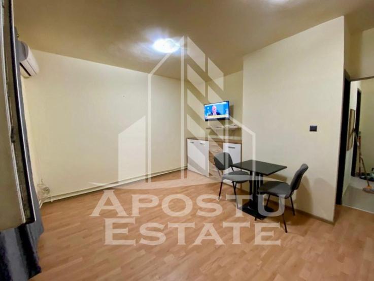 Apartament 2 camere, centrala proprie si clima, Lipovei