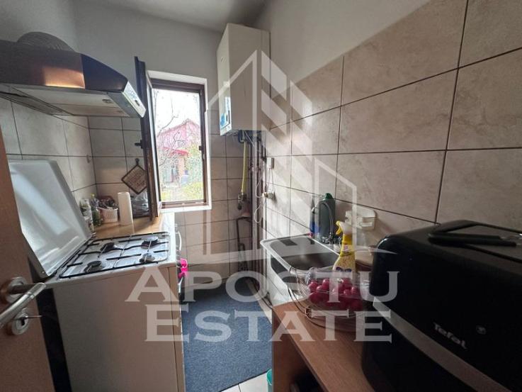 Duplex deosebit cu 5 camere, situat într-o zonă liniștită și exclusiv