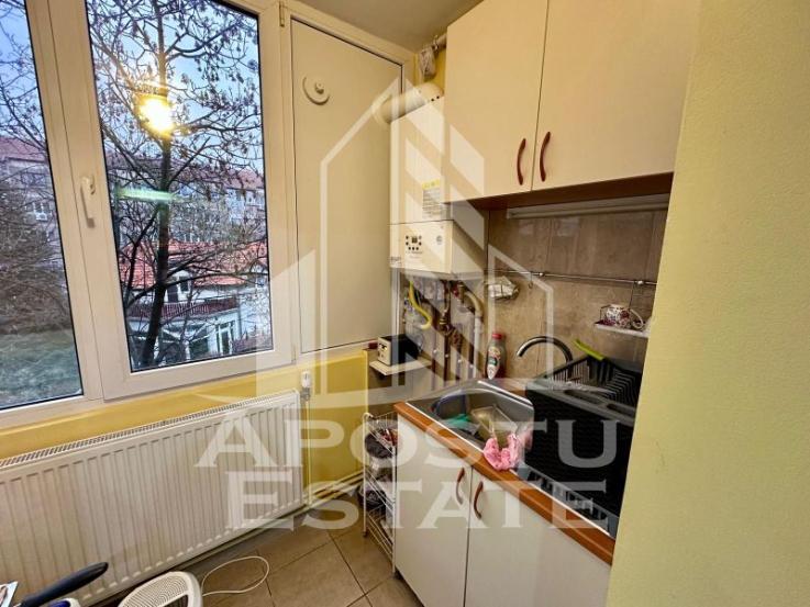 Apartament 2 camere, centrala proprie, Aradului