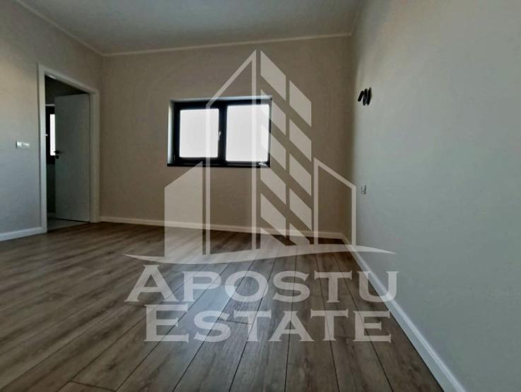 Duplex cu 4 camere, 140 m²,  in Mosnita Noua