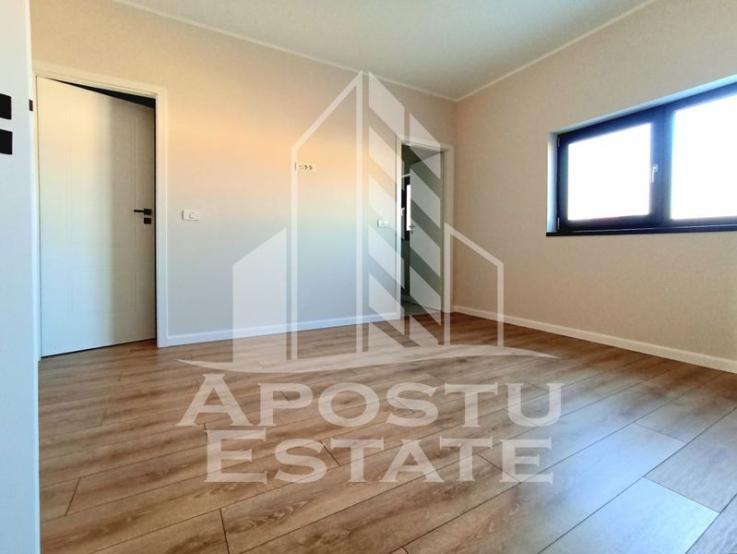 Duplex cu 4 camere, 140 m²,  in Mosnita Noua