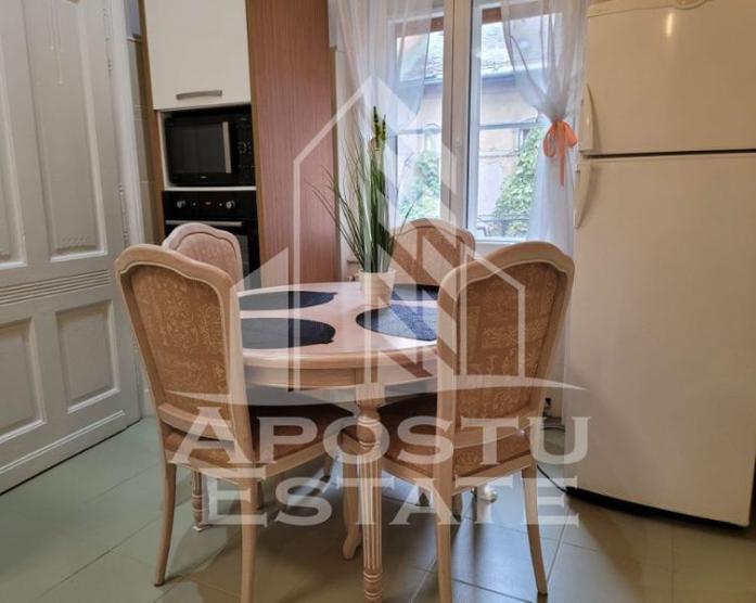 Apartament deosebit in cladire istorica, zona Iosefin