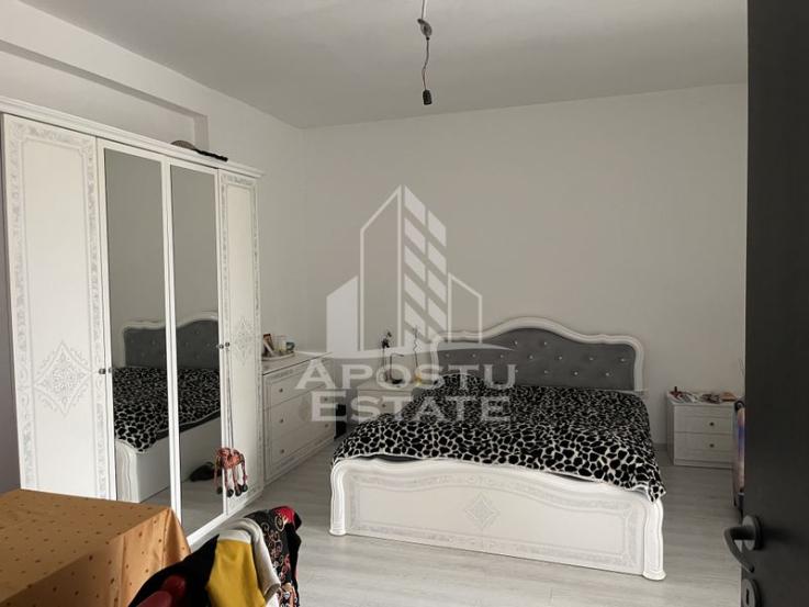 Apartament 3 camere, Castel Royal, Mosnita Noua