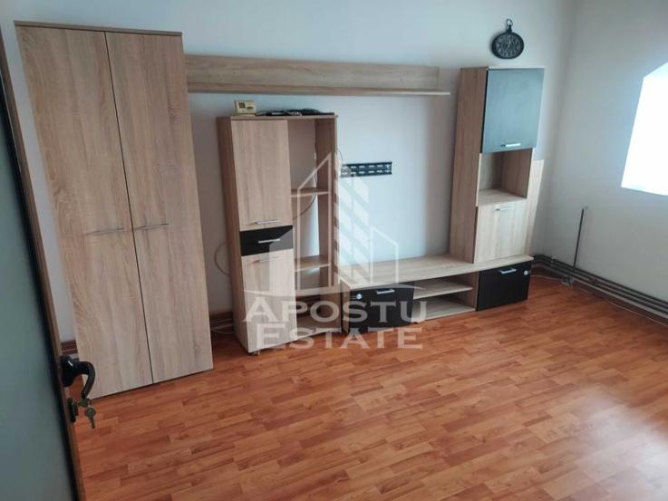 Inchiriez apartament cu 2 camere, zona Bucovinei, Timișoara