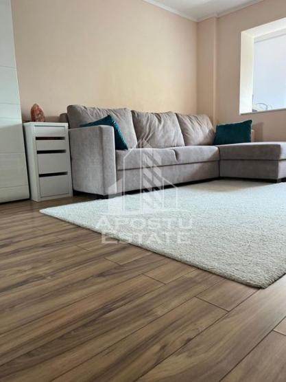 Apartament cu 2 camere in zona Shopping City, etajul intai, cetrala