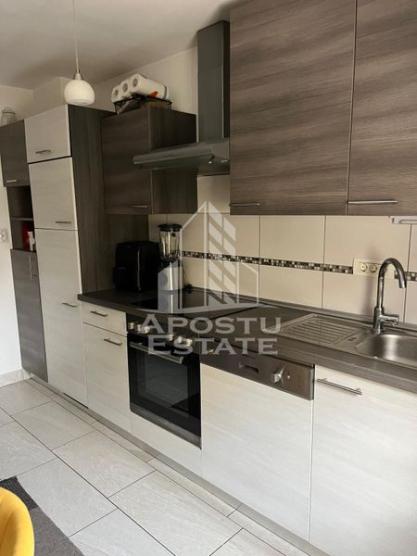 Apartament cu 2 camere in zona Shopping City, etajul intai, cetrala