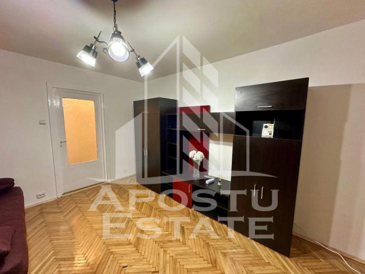 Apartament 2 camere, centrala proprie, Gheorghe Lazar