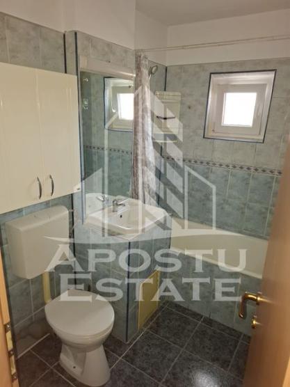 Apartament cu 2 camere, centrala proprie, zona Aradului