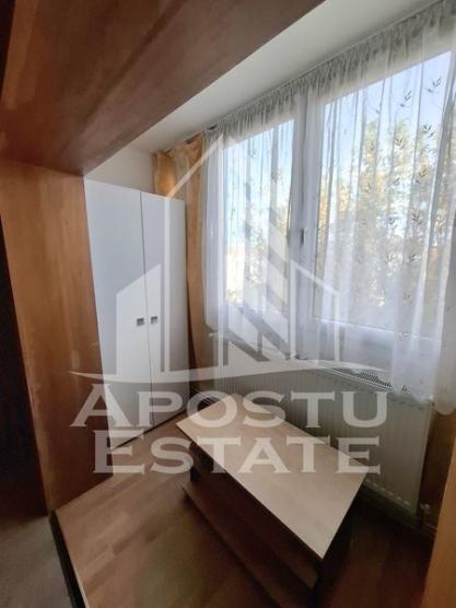 Apartament cu 2 camere, centrala proprie, zona Aradului