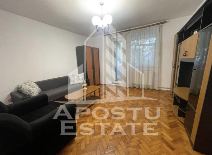 Apartament cu 2 camere, centrala proprie, pet friendly, zona Balcescu