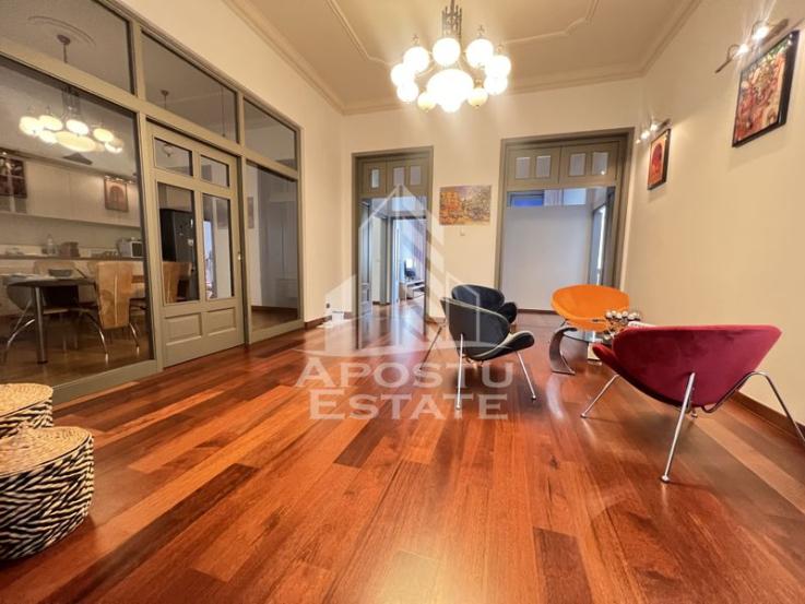 Apartament cu 5 camere, etajul 1, Piata Unirii