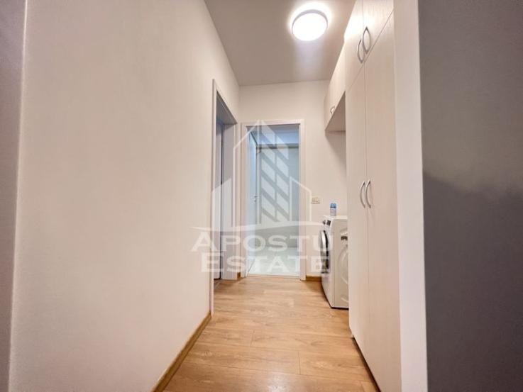 Apartament cu 2 camere, loc de parcare, parter inalt, zona Aradului