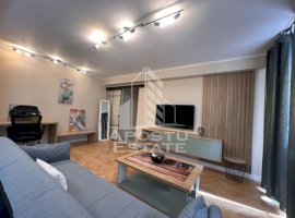 Apartament cu 2 camere, loc de parcare locatari, Ultracentral