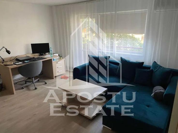 Apartament 2 camere, peste drum de Iulius Mall