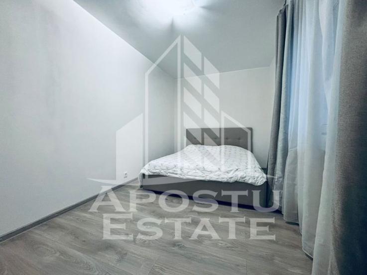 Apartament cu 3 camere, centrala proprie, zona Sagului