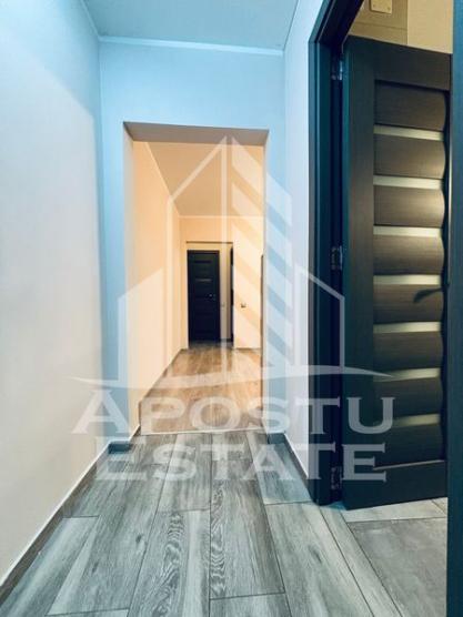 Apartament cu 3 camere, centrala proprie, zona Sagului