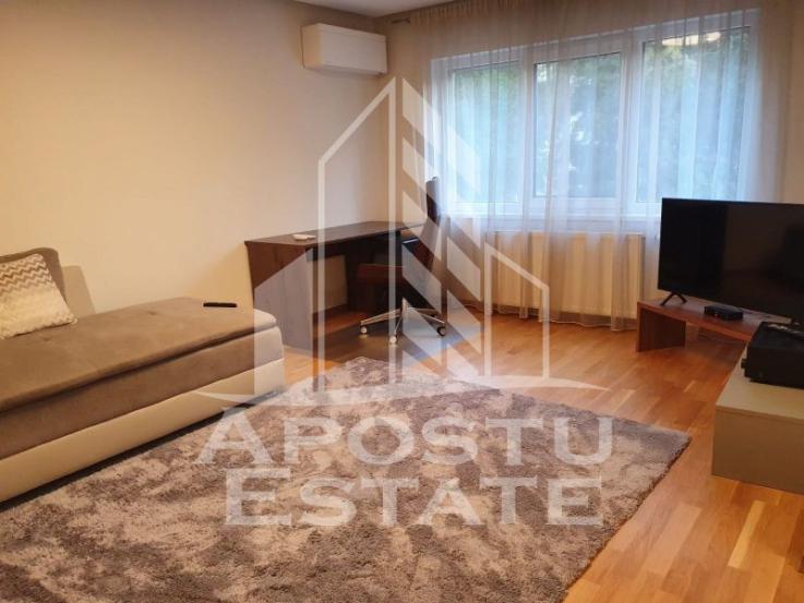 Apartament proaspat renovat 3 camere, Take Ionescu/ Medicina