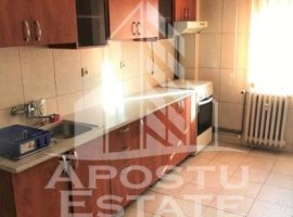 Apartament cu 4 camere 80mp 2 bai Decomandat in zona Mircea cel Batran