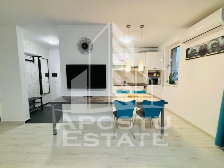 Apartament cu 2 camere, centrala proprie,loc de parcare, zona Lipovei