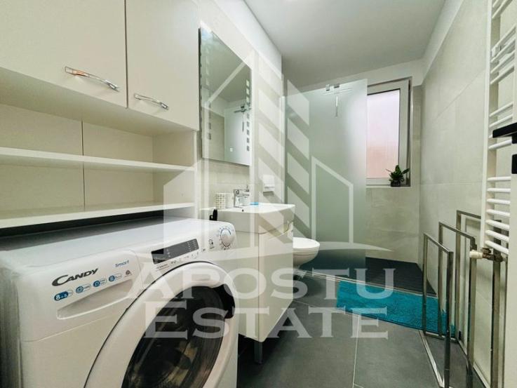 Apartament cu 2 camere, centrala proprie,loc de parcare, zona Lipovei