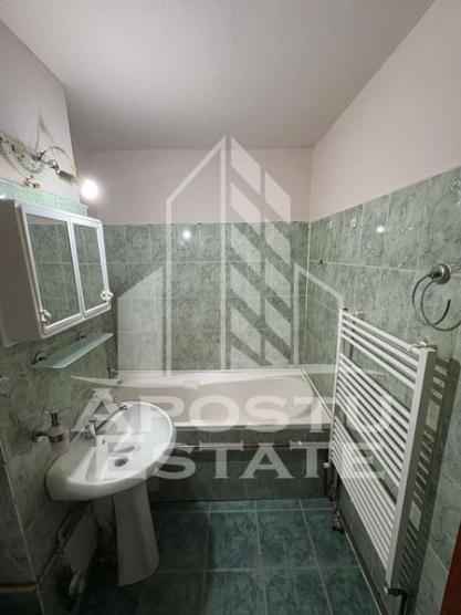 Apartament 2 camere, centrala proprie, Cetatii