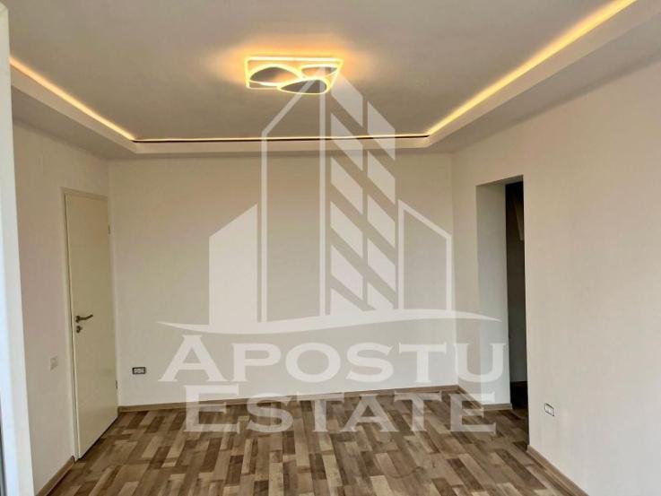 Apartament 2 camere, centrala proprie, nemobilat, Calea Sagului