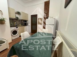 Apartament cu o camera, centrala proprie, zona Centrala