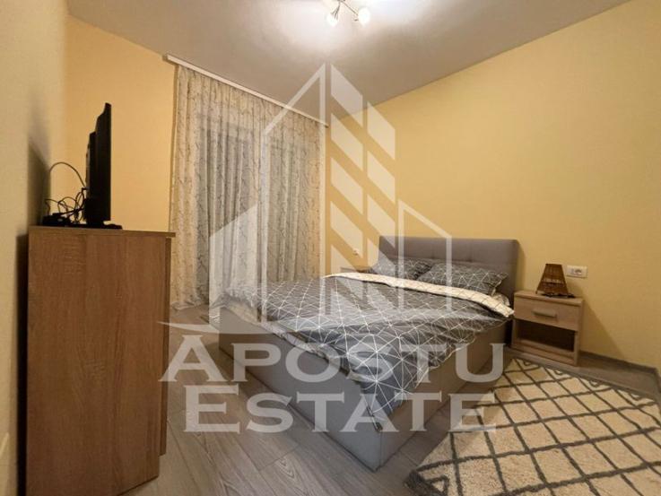 Apartament cu 2 camere, centrala proprie,zona Lipovei