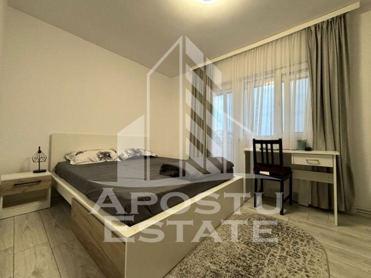 Apartament cu 3 camere, zona Bucovina