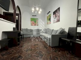 Apartament cu 2 camere, central