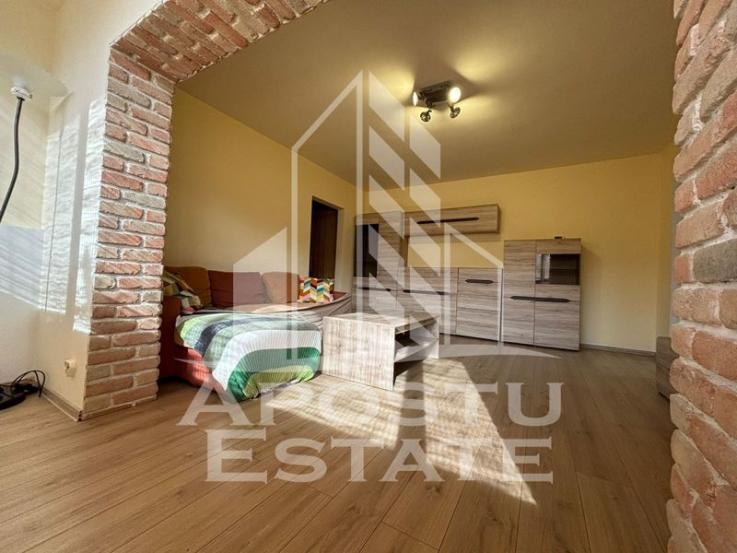 Apartament cu 3 camere, centrala proprie, zona Dambovita, PET FRIENDLY