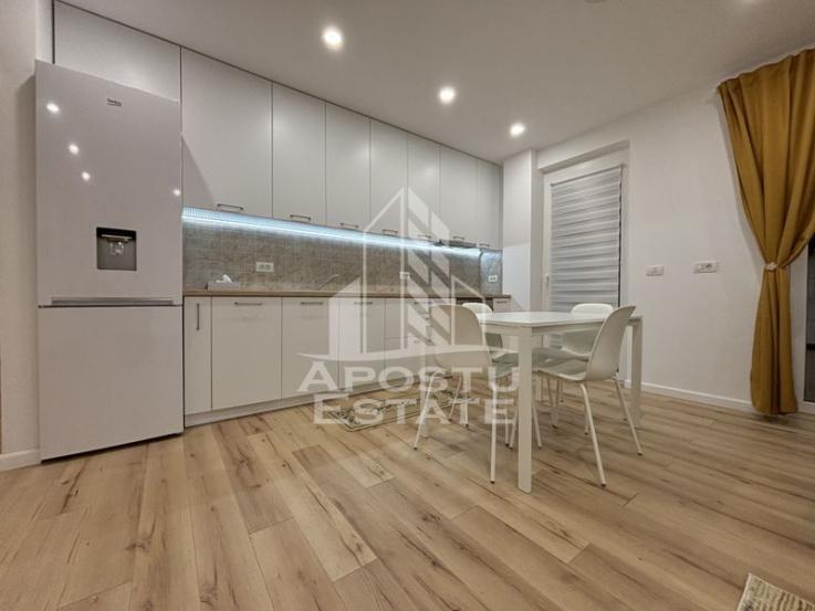 Apartament cu 2 camere, centrala proprie, loc de parcare,zona Soarelui