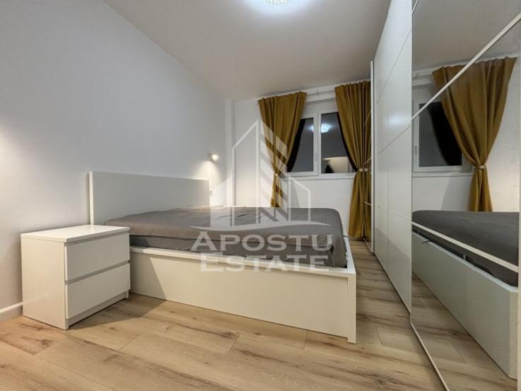 Apartament cu 2 camere, centrala proprie, loc de parcare,zona Soarelui