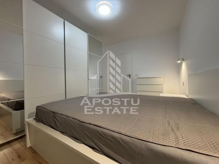 Apartament cu 2 camere, centrala proprie, loc de parcare,zona Soarelui