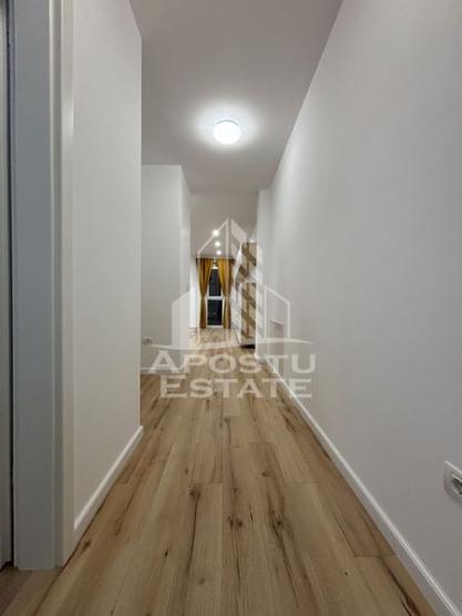 Apartament cu 2 camere, centrala proprie, loc de parcare,zona Soarelui