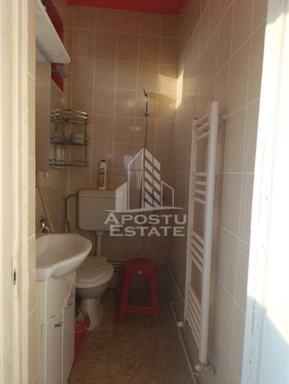 Apartament 2 camere renovat, centrala proprie, izolat interior, Steaua