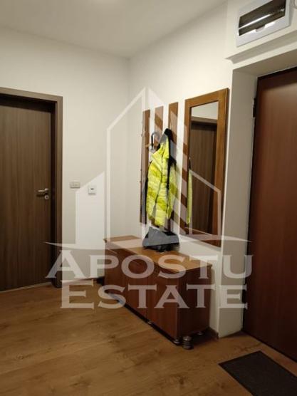 Apartament cu 2 camere, loc de parcare, Spitalul Judetean/Soarelui