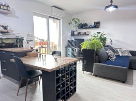 Apartament modern cu 2 locuri de parcare și pod mansardabil