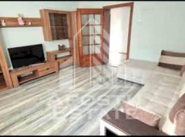 Apartament decomandat cu 3 camere,Calea Lipovei