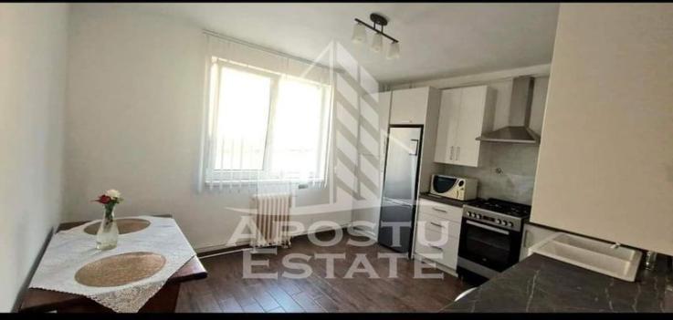 Apartament decomandat cu 3 camere,Calea Lipovei