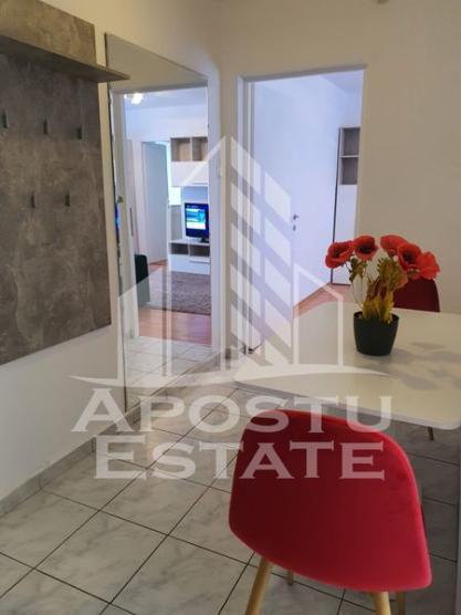 Apartament modern,semidecomandat,3 camere,zona Dacia