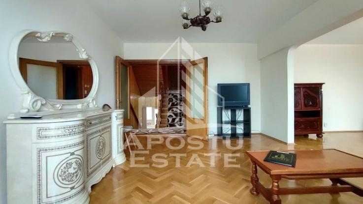 Apartament cu 4 camere tip Samantha, zona Polivalenta