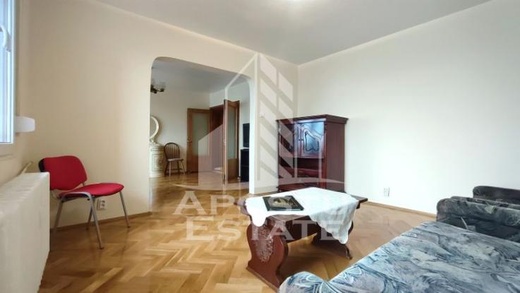 Apartament cu 4 camere tip Samantha, zona Polivalenta