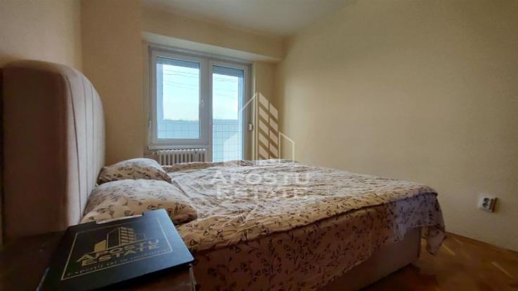 Apartament cu 4 camere tip Samantha, zona Polivalenta